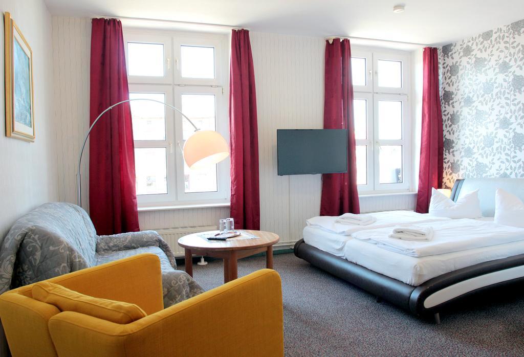Pension Klabautermann Stralsund Extérieur photo